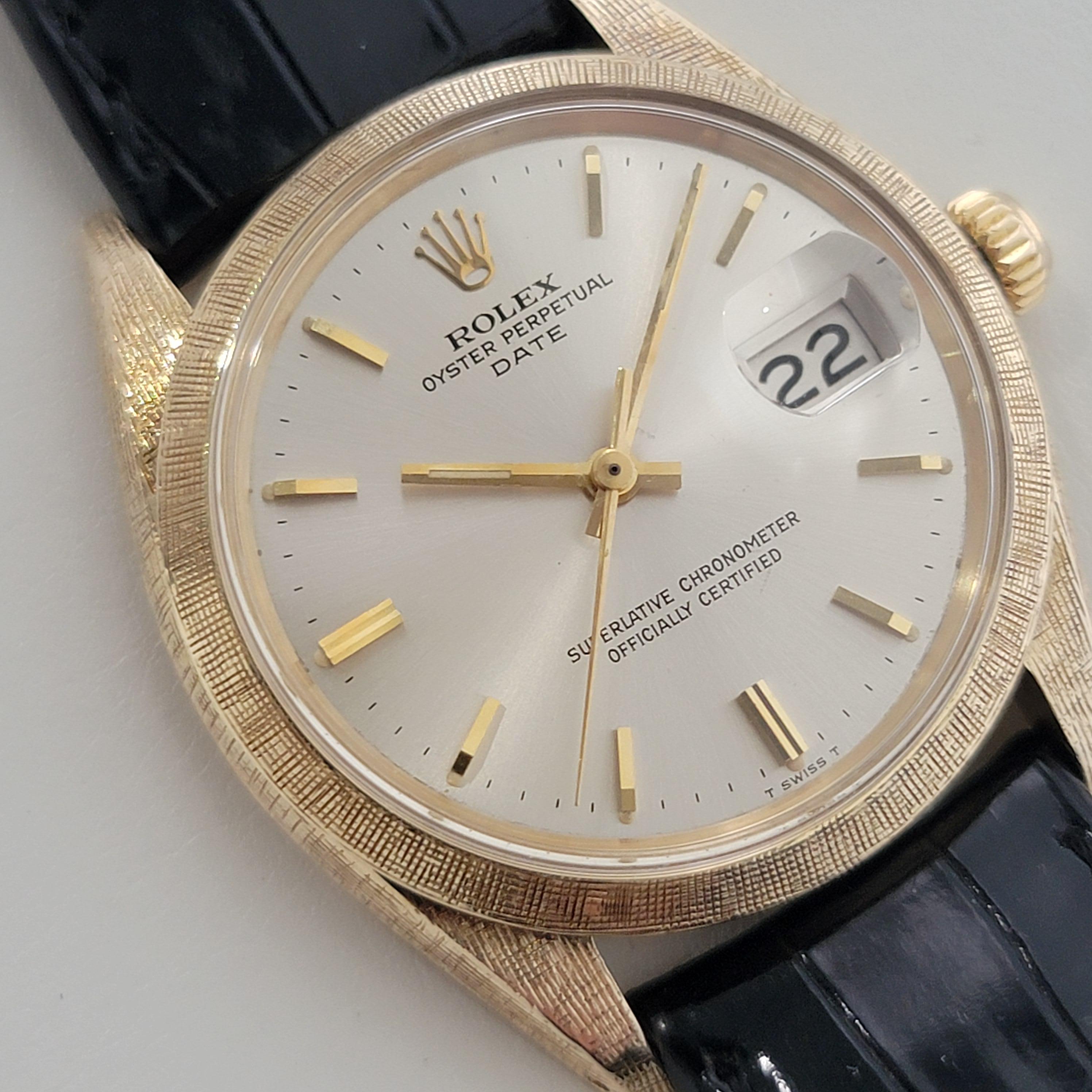 Clásico icónico, raro Rolex Oyster Perpetual Date Ref.1500 automático de oro macizo de 14 quilates para caballero, c.1968, todo original. Verificado auténtico por un maestro relojero. Preciosa esfera plateada firmada por Rolex, índices aplicados,