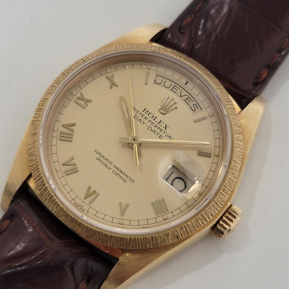 Mens Rolex Day Date President 18078 18k Solid Gold Automatic 1970s Luxury RA409 In Excellent Condition In Beverly Hills, CA