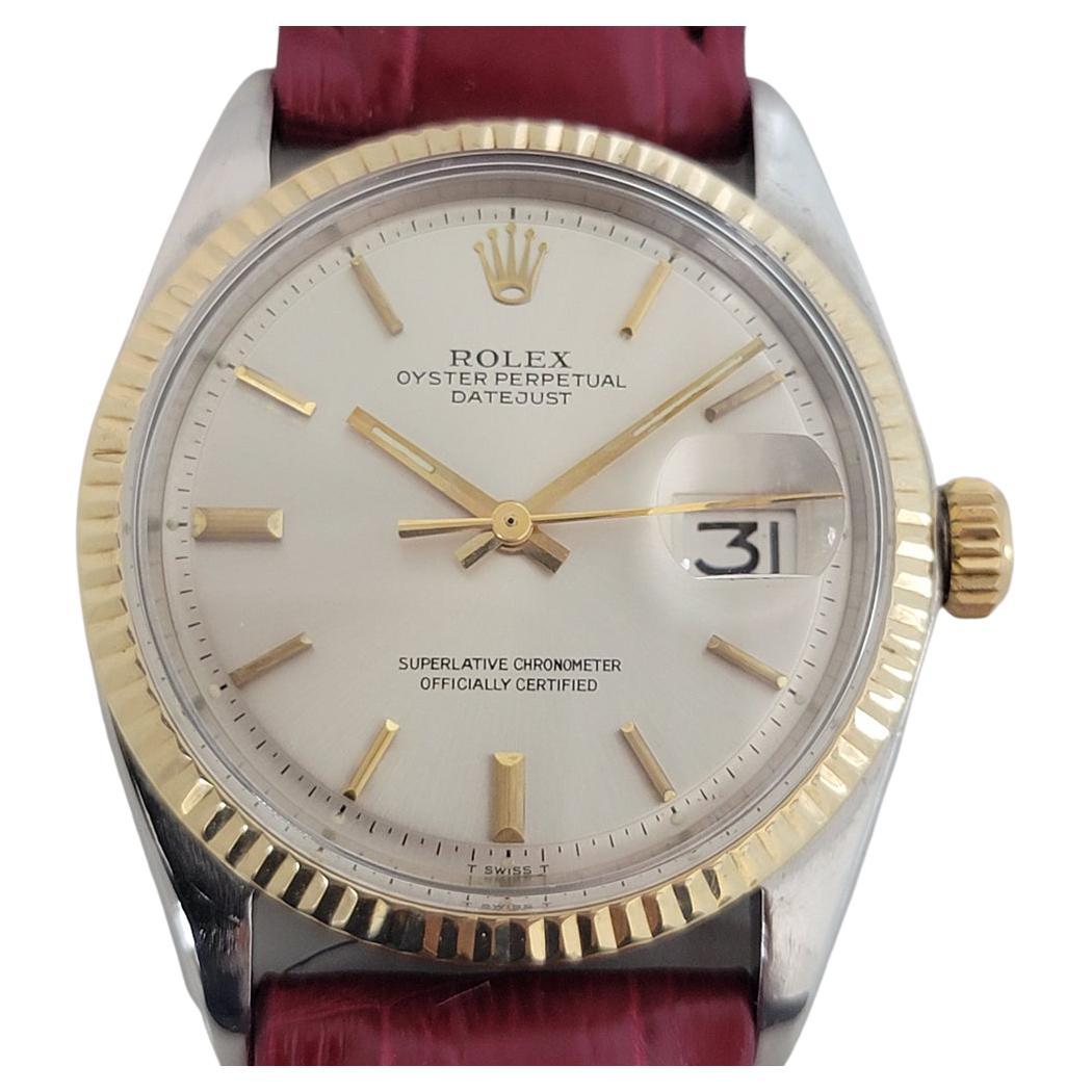 Timeless icon, Men's 18k gold and stainless steel Rolex Oyster Perpetual Datejust Ref.1601 automatic, c.1971. Verified authentic by a master watchmaker. Gorgeous Rolex signed champagne dial, applied indice hour markers, gilt minute and hour hands,