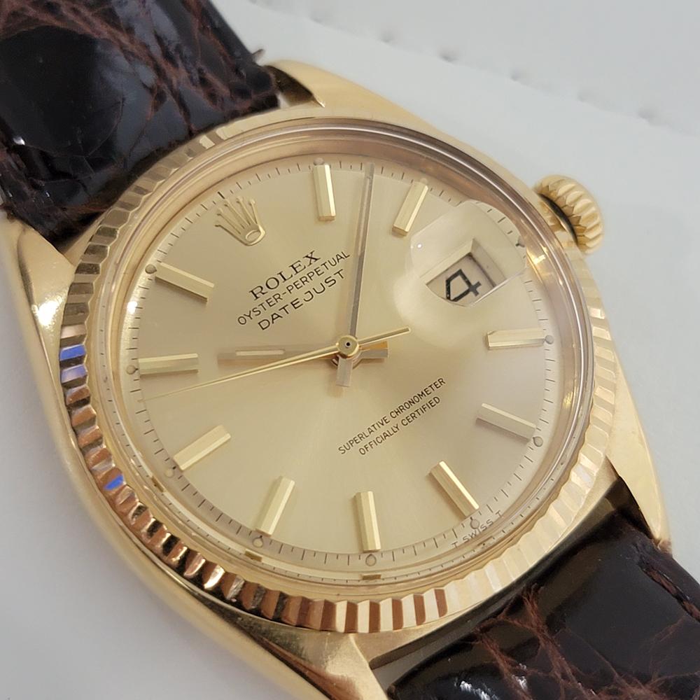 Timeless luxury, Men's 18k solid gold Rolex Oyster Perpetual Datejust Ref.1601 automatic, c.1967. Verified authentic by a master watchmaker. Gorgeous Rolex signed gold dial, applied gold indice hour markers, gilt minute and hour hands, sweeping