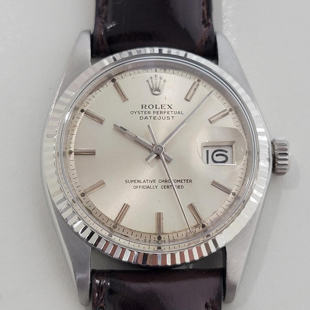 Icône intemporelle, Rolex Oyster Datejust ref.1601 automatique en or blanc 18k et acier inoxydable pour homme, c.1978, en excellent état de marche. Vérifié authentique par un maître horloger. Magnifique cadran argenté signé Rolex, index bâtons