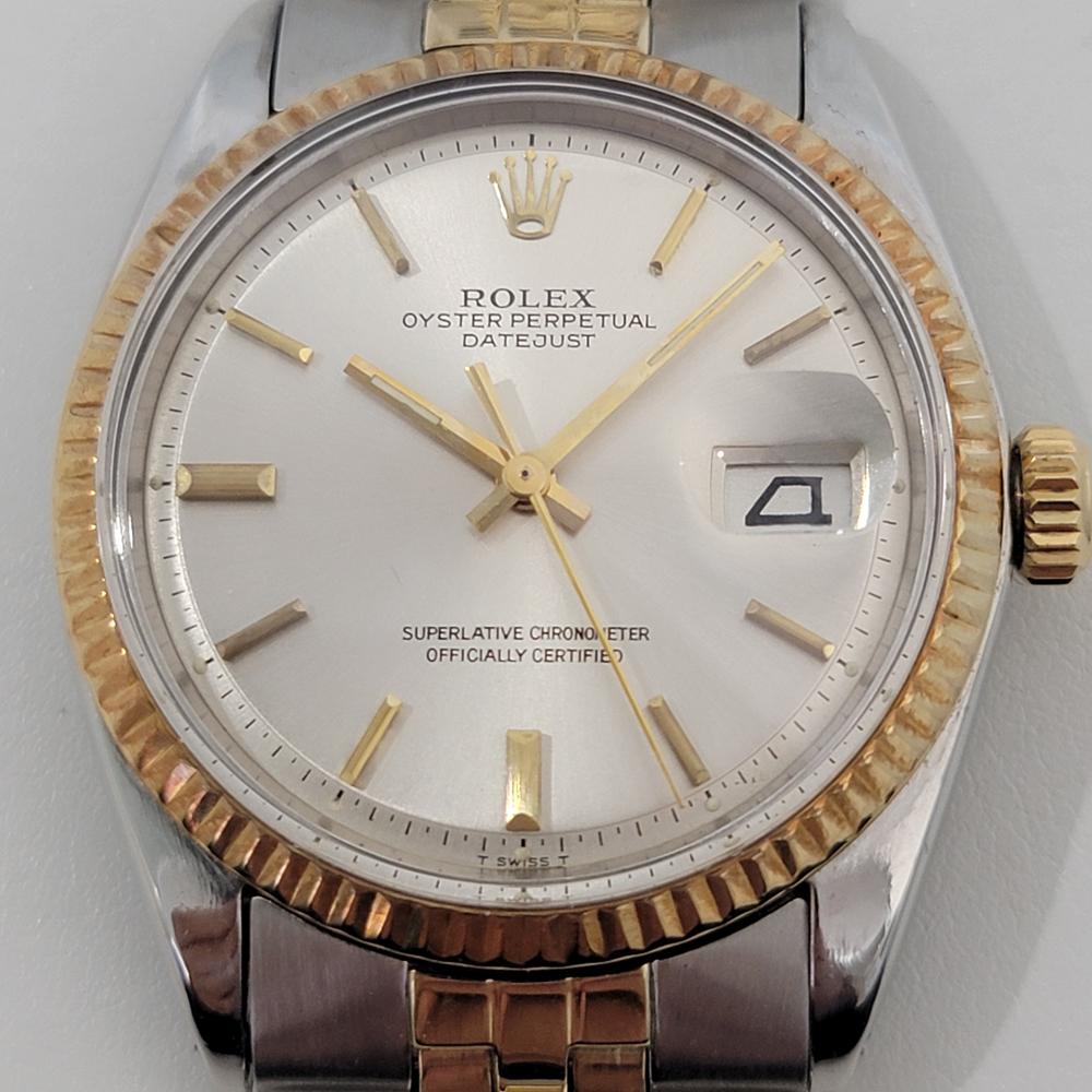 Timeless classic, Men's iconic 18k gold and stainless steel Rolex Oyster Perpetual Datejust Ref.1601 automatic, c.1971, in excellent working condition. Verified authentic by a master watchmaker. Gorgeous Rolex signed champagne dial, applied index