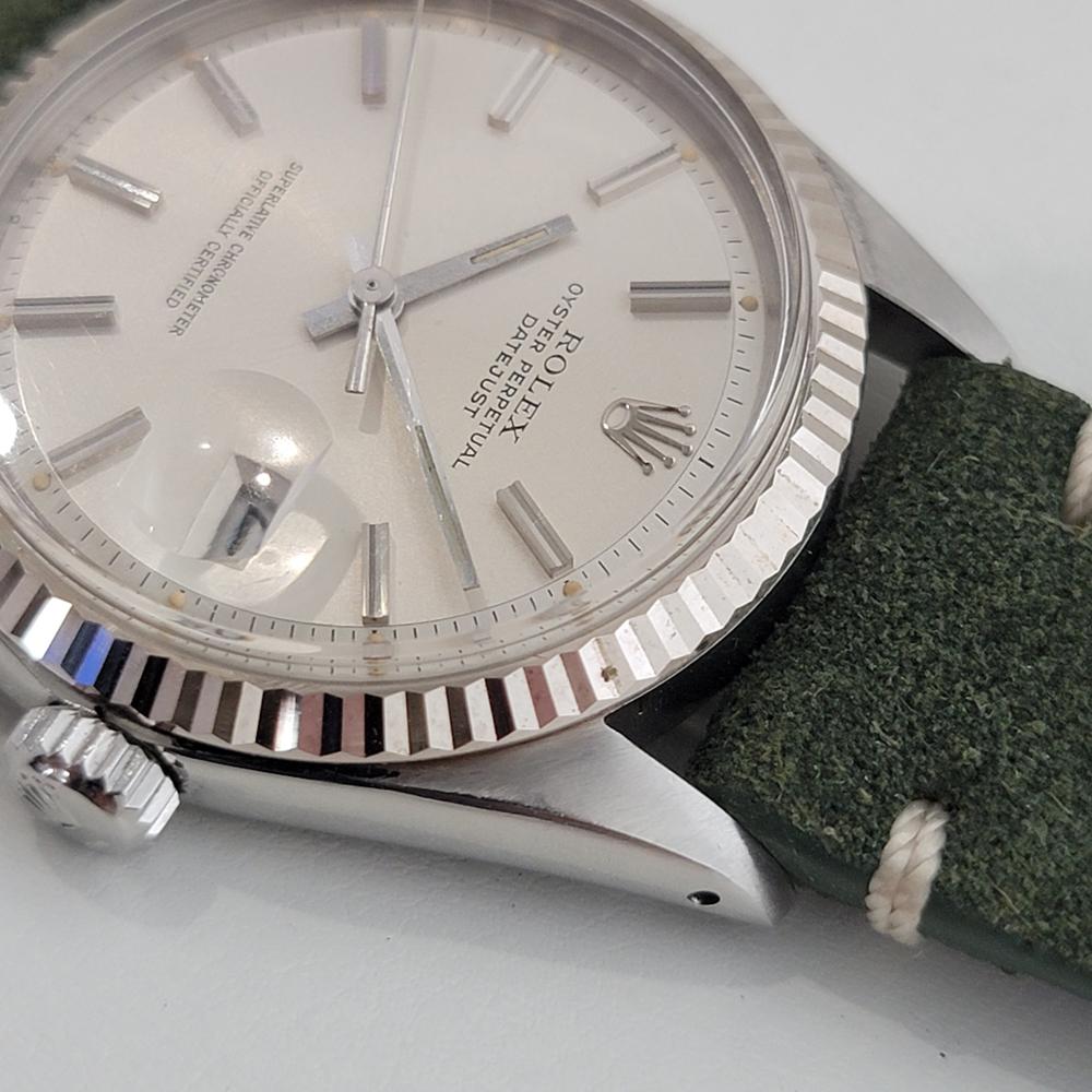 Mens Rolex Oyster Datejust 1601 18k Gold SS Automatic 1970s Vintage RA334G In Excellent Condition For Sale In Beverly Hills, CA