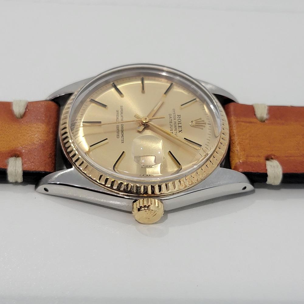 Mens Rolex Oyster Datejust 1601 18k SS Automatic 1970s Vintage RJC112B In Excellent Condition For Sale In Beverly Hills, CA