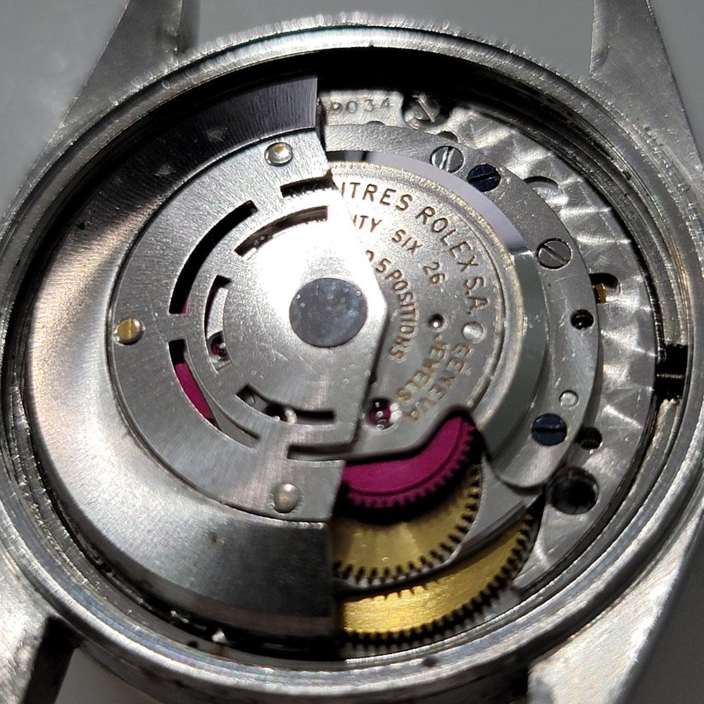 Homme Rolex Oyster Datejust 1601 36mm 18k SS Automatic Mickey Dial 1970s RJC199B 6