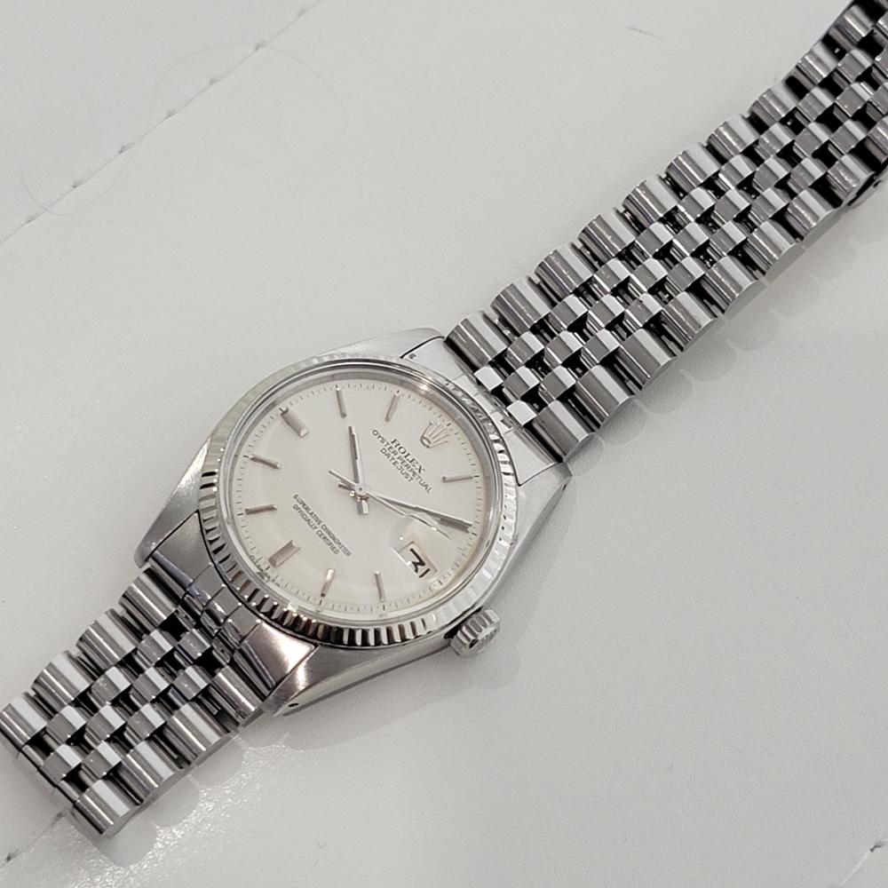 Mens Rolex Oyster Datejust Ref 1601 18k Gold SS Automatic 1970s Swiss RA304 In Excellent Condition In Beverly Hills, CA