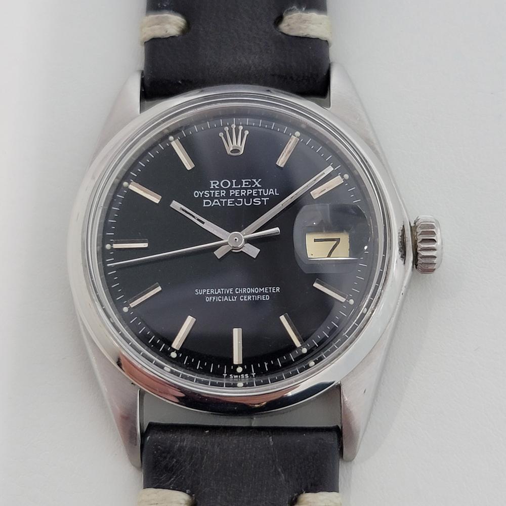 Vintage icon, Men's Rolex Oyster Perpetual Datejust Ref.1601 automatic, c.1968. Verified authentic by a master watchmaker. Gorgeous Rolex signed black dial, applied indice hour markers, silver minute and hour hands, sweeping central second hand,