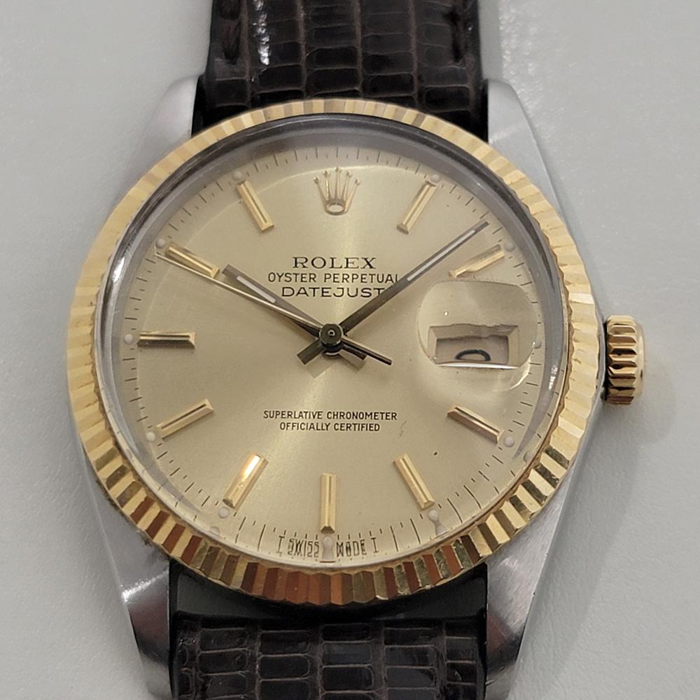 Timeless icon, Men's 18k gold and stainless steel Rolex Oyster Perpetual Datejust Ref.16013 automatic, c.1987, in excellent working condition. Verified authentic by a master watchmaker. Classic Rolex signed linen dial, applied baton hour markers,
