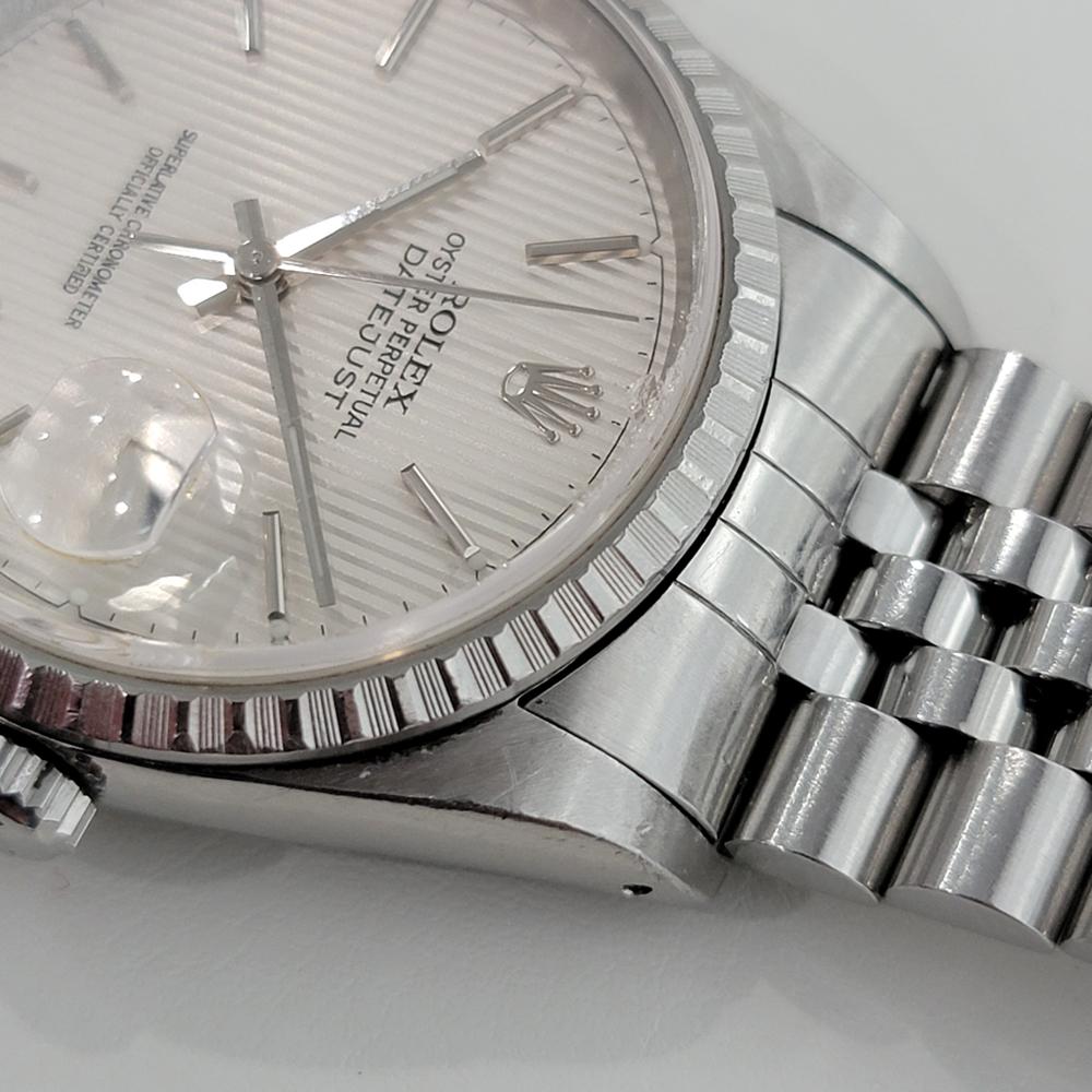 Mens Rolex Oyster Datejust Ref 16220 Automatic 1990s All Original RA278 In Excellent Condition For Sale In Beverly Hills, CA