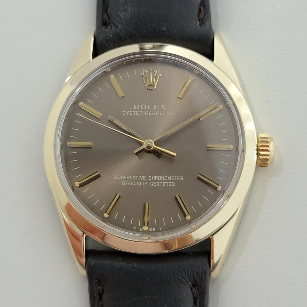 Classic luxury, Men's Rolex Ref.1024 Oyster perpetual automatic dress watch, c.1972. Verified authentic by a master watchmaker. Gorgeous Rolex signed bronze dial, applied indice hour markers, gilt minute and hour hands, sweeping central second hand,