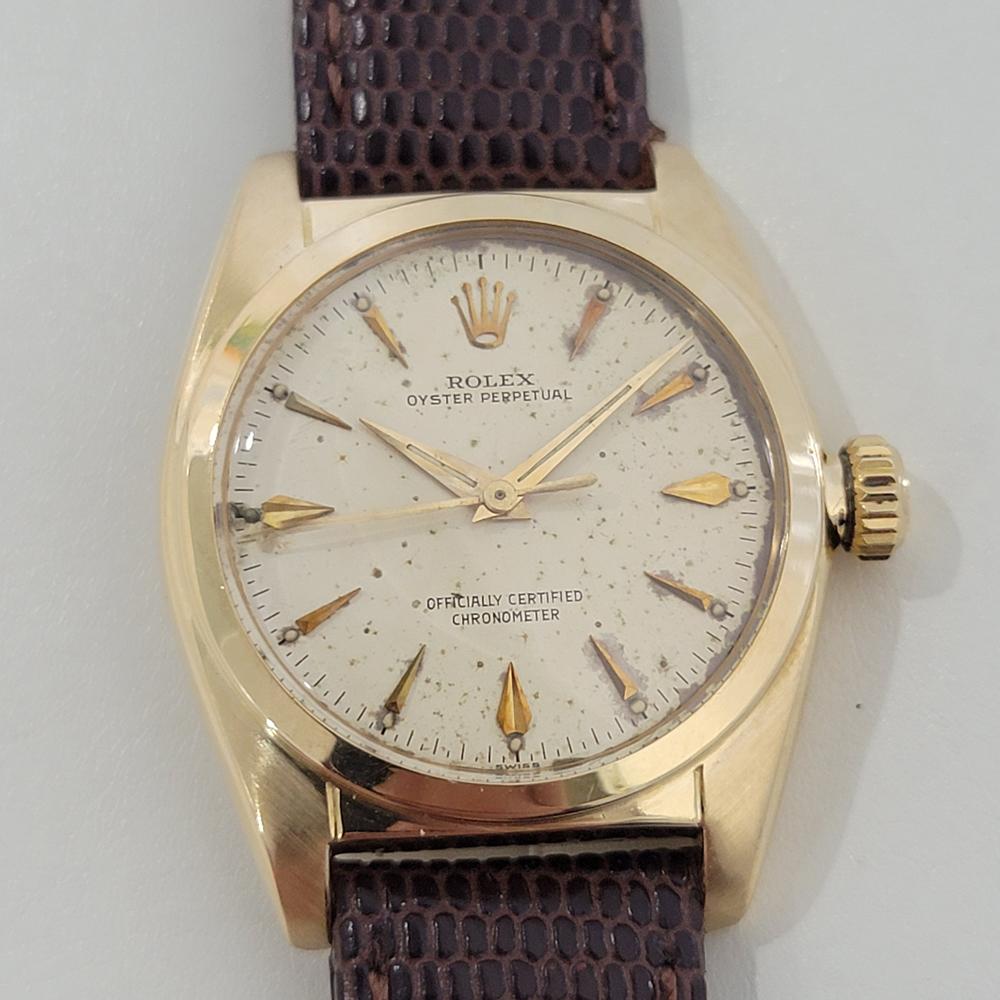 Lujoso clásico, Rolex Oyster Perpetual de oro macizo de 18 quilates para caballero ref.6050 automático con fondo de burbuja, c.1953, esfera intacta, en excelente estado de funcionamiento. Verificado auténtico por un maestro relojero. Preciosa esfera