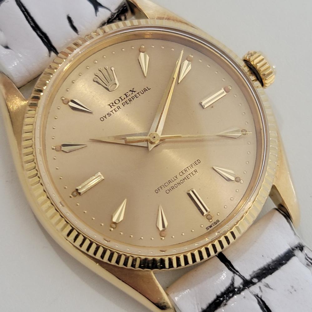 Mens Rolex Oyster Perpetual 6567 18k Gold 34mm Automatic 1950s Vintage RJC193 In Excellent Condition For Sale In Beverly Hills, CA