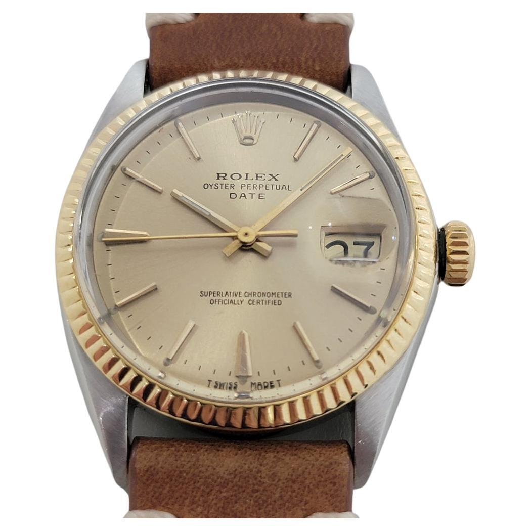 Timeless classic, Men's Rolex Oyster Perpetual Date Ref 1500 automatic with 14k solid gold bezel, c.1969. Verified authentic by a master watchmaker. Gorgeous Rolex signed gold dial, applied gold indice hour markers, gilt minute and hour hands,