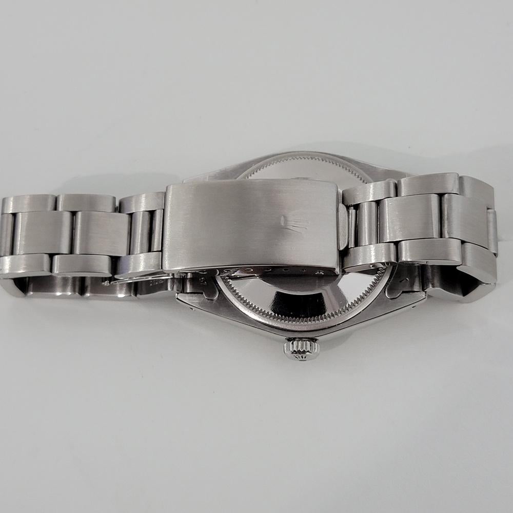 Mens Rolex Oyster Perpetual Date 1500 1960s w Paper Automatic RA245 In Excellent Condition For Sale In Beverly Hills, CA