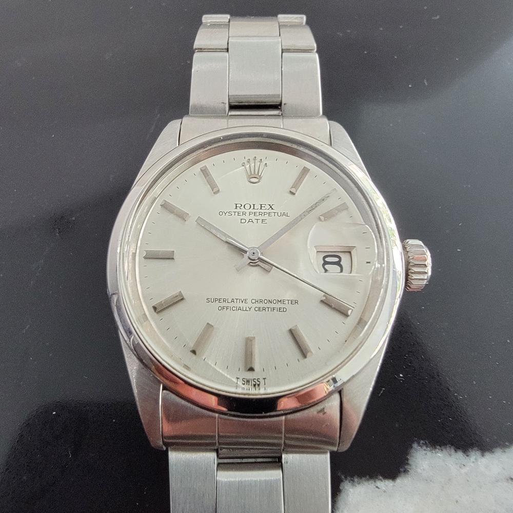 Timeless icon, Men's Rolex Oyster Perpetual Date Ref.1500 automatic, c.1970, all original. Verified authentic by a master watchmaker. Gorgeous original Rolex-signed silver dial, applied indice hour markers, silver minute and hour hands, sweeping