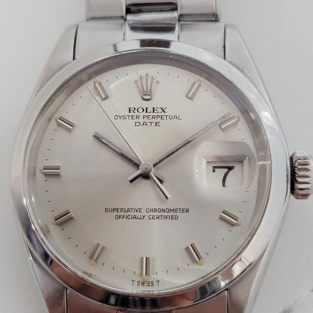 Timeless icon, Men's Rolex Oyster Perpetual Date Ref.1500 automatic, c.1969, all original. Verified authentic by a master watchmaker. Gorgeous original Rolex-signed silver dial, applied indice hour markers, lumed minute and hour hands, sweeping
