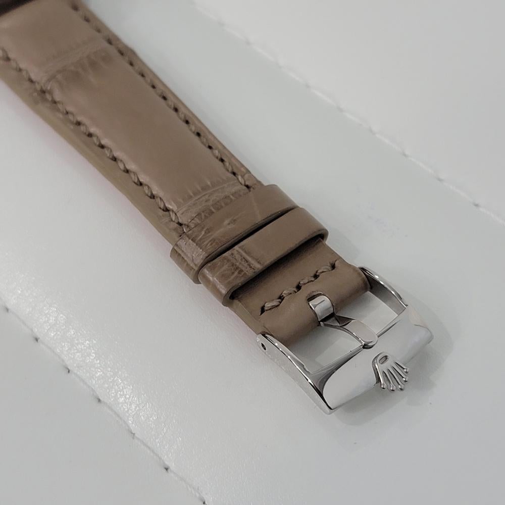Mens Rolex Oyster Perpetual Date 1500 Automatic 1970s w Rolex Pouch RA190T For Sale 3