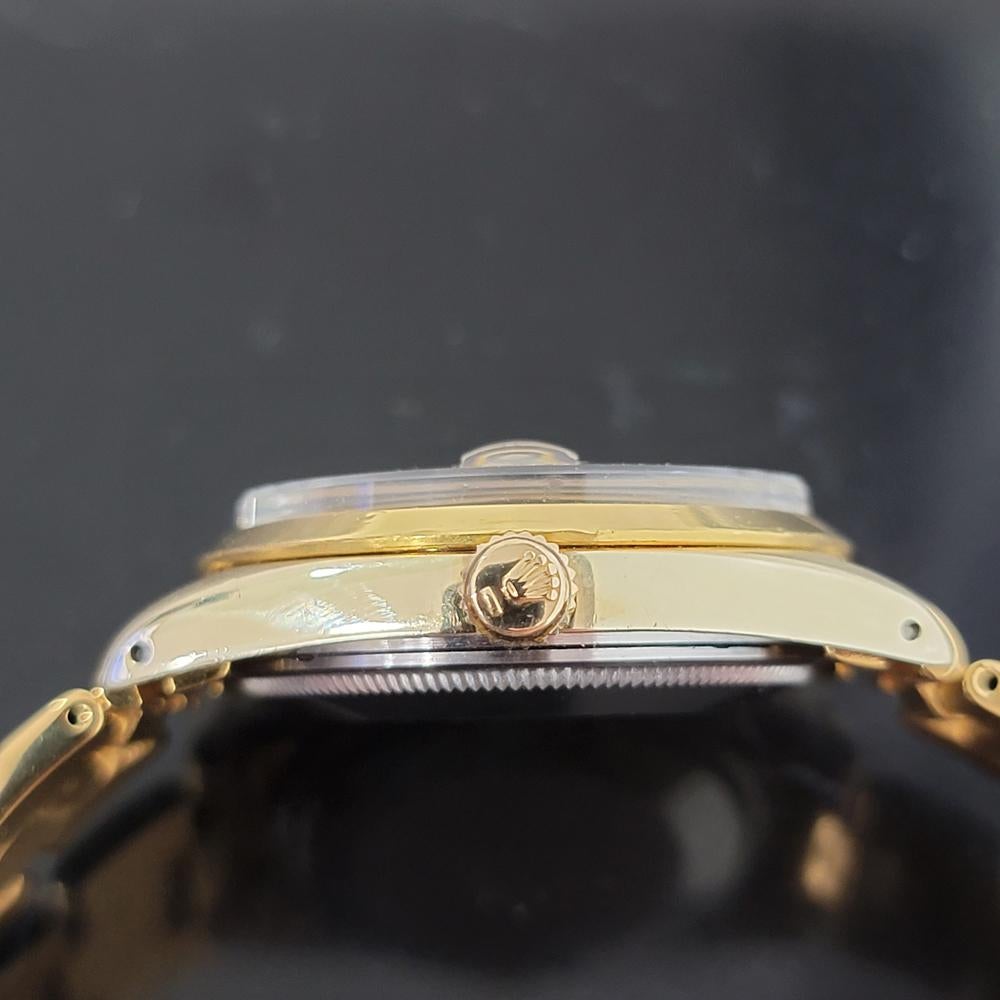 Mens Rolex Oyster Perpetual Date 15505 Gold-Capped Automatic 1980s RA235 In Excellent Condition In Beverly Hills, CA