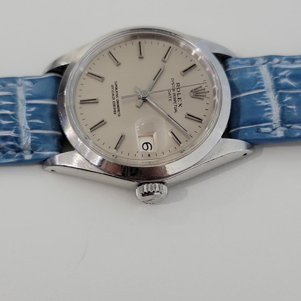 Mens Rolex Oyster Perpetual Date Ref 1500 1960s Vintage Automatic Swiss RA259B In Excellent Condition For Sale In Beverly Hills, CA
