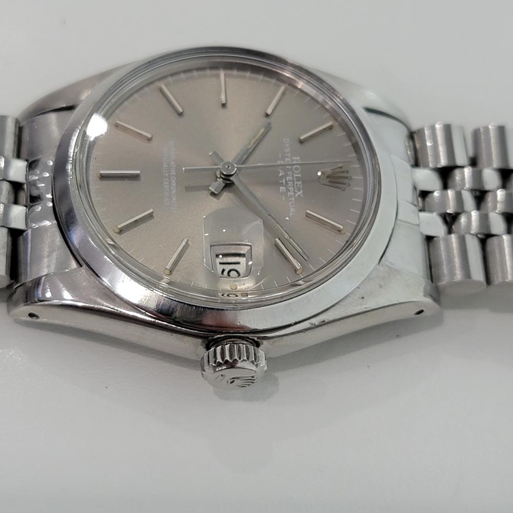 Mens Rolex Oyster Perpetual Date Ref 1500 Automatic 1970s Vintage Lux RA293 In Excellent Condition For Sale In Beverly Hills, CA