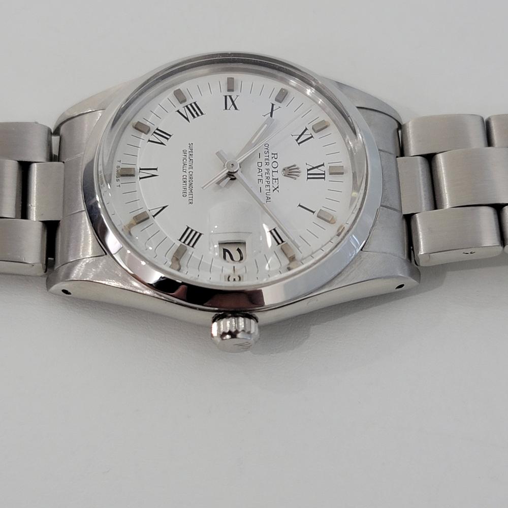 Mens Rolex Oyster Perpetual Date Ref 15000 Automatic 1980s with Paper RA247B In Excellent Condition In Beverly Hills, CA