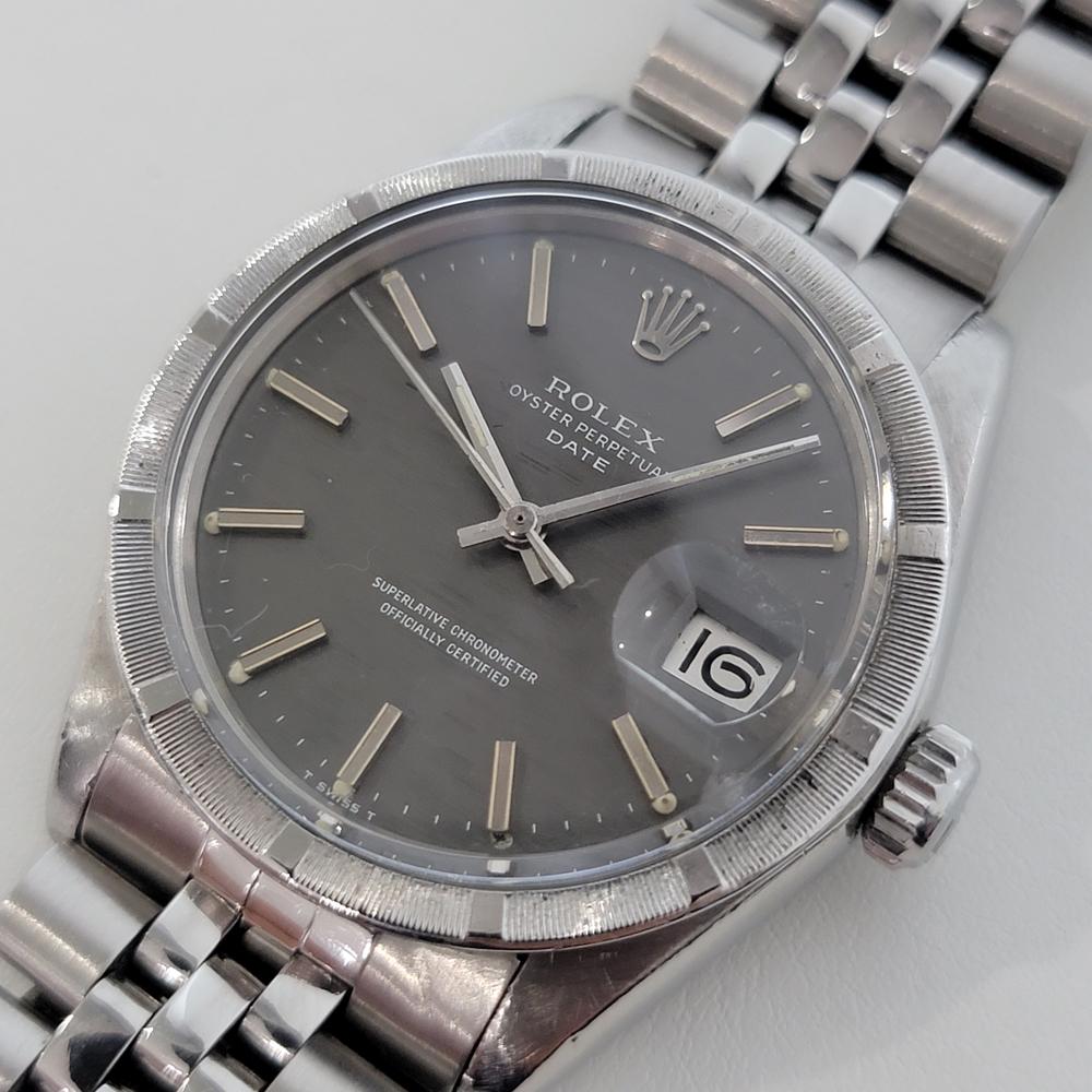 Timeless classic, Men's Rolex Oyster Perpetual Date Ref.1501 automatic, c.1972, all original. Verified authentic by a master watchmaker. Gorgeous Rolex-signed grey textured dial, applied indice hour markers, silver minute and hour hands, sweeping