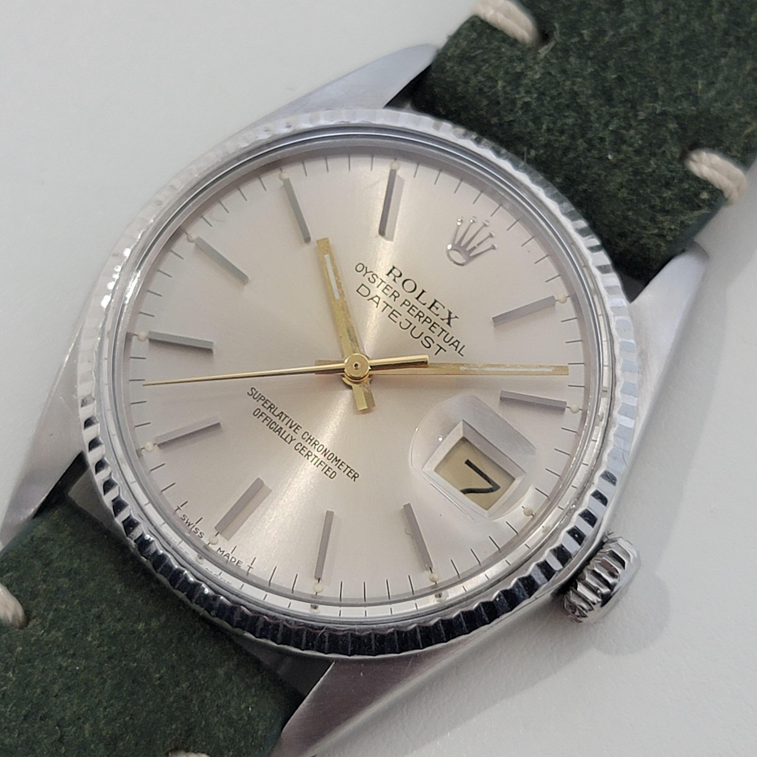 Timeless classic, Men's Rolex Oyster Perpetual Datejust Ref.16014 automatic in 18k white gold and stainless steel, c.1979. Verified authentic by a master watchmaker. Gorgeous Rolex signed silver dial, applied indice hour markers, gilt minute and
