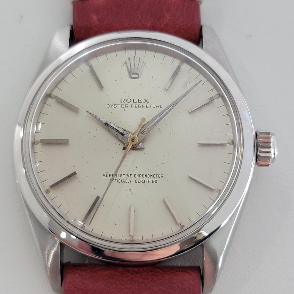 Timeless classic, Men's Rolex Ref.1002 Oyster perpetual automatic, c.1964, in excellent original, unrestored condition. Verified authentic by a master watchmaker. Gorgeous Rolex signed silver dial, applied indice hour markers, gilt minute and hour