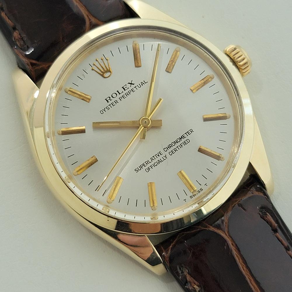 Mens Rolex Oyster Perpetual Ref 1005 34mm 14k Gold Automatic 1970s Swiss RA444B In Excellent Condition In Beverly Hills, CA