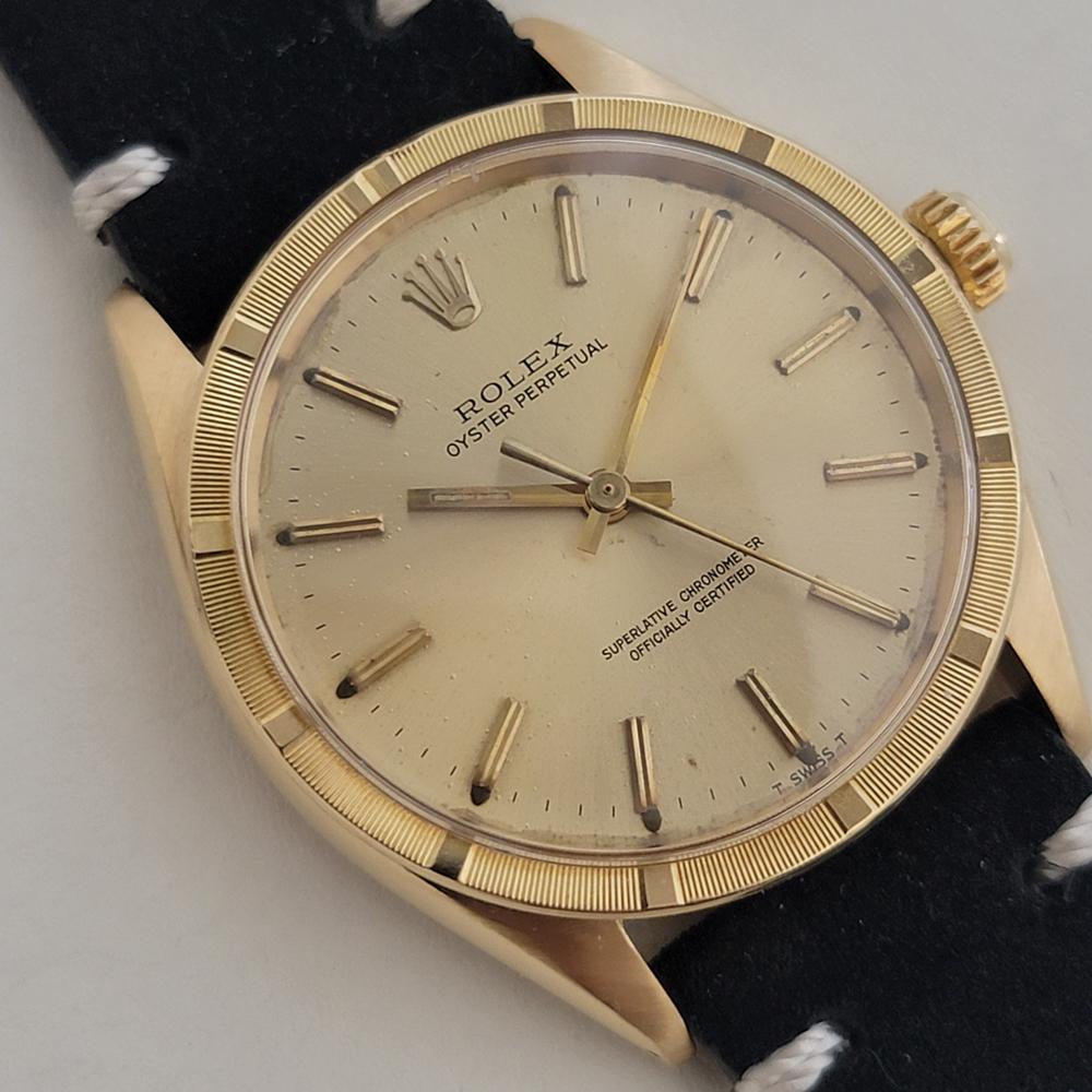 Mens Rolex Oyster Perpetual Ref 1007 34mm 18k Solid Gold Automatic 1960s RA438 In Excellent Condition For Sale In Beverly Hills, CA