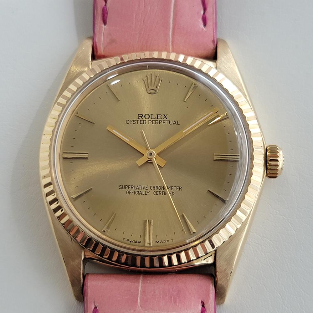 TImeless luxury, Men's large solid 18k gold Oyster Perpetual Rolex ref.1015 automatic dress watch, c.1965. Verified authentic by a master watchmaker. Gorgeous Rolex signed gold dial, applied indice markers, gilt minute and hour hands, sweeping