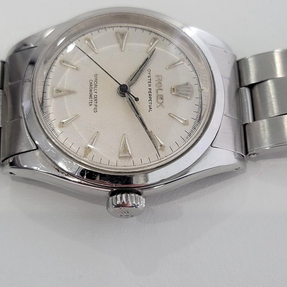 Mens Rolex Oyster Perpetual Ref 6284 Bubbleback Automatic 1950s Swiss RA192 In Excellent Condition In Beverly Hills, CA