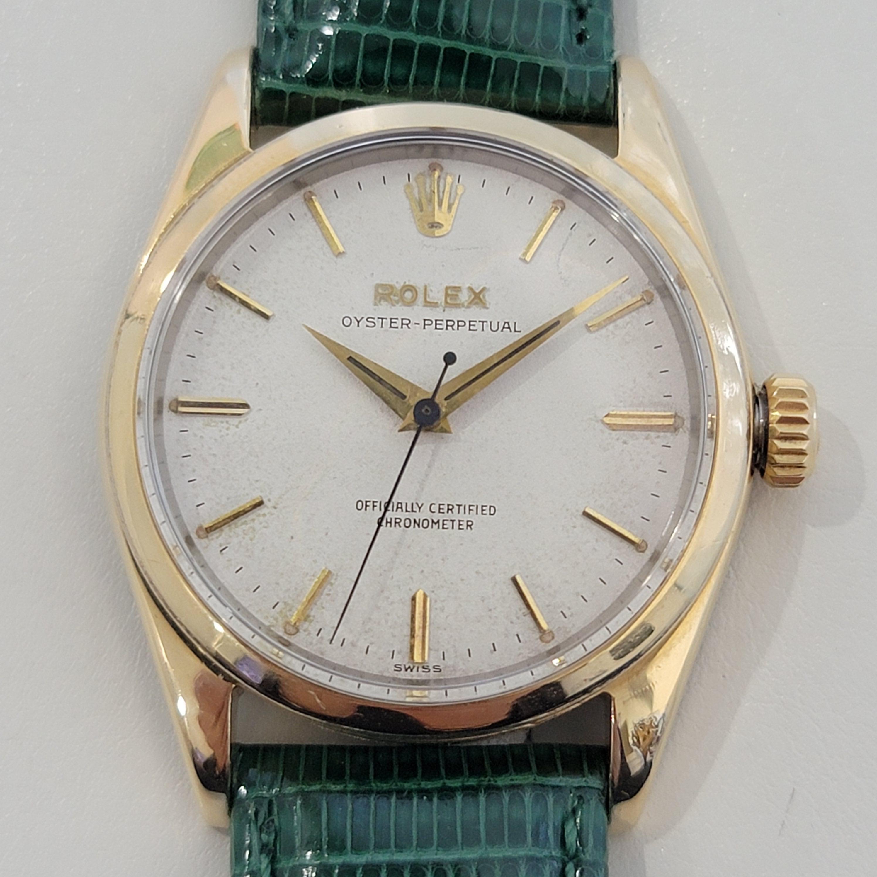 Mens Rolex Oyster Perpetual Ref 6634 Gold Capped Automatic 1950s Vintage RA237B In Excellent Condition In Beverly Hills, CA