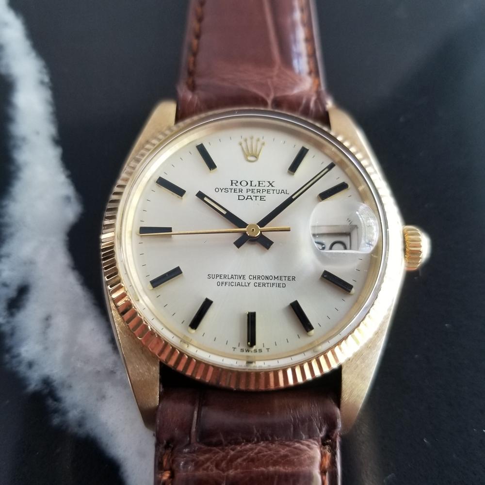 Luxurious classic, Men's Rolex's Ref.1503 Oyster Perpetual Date 14k solid gold automatic, c.1978. Verified authentic by a master watchmaker. Gorgeous, Rolex signed golden dial, applied indice hour markers, gilt minute and hour hands, sweeping