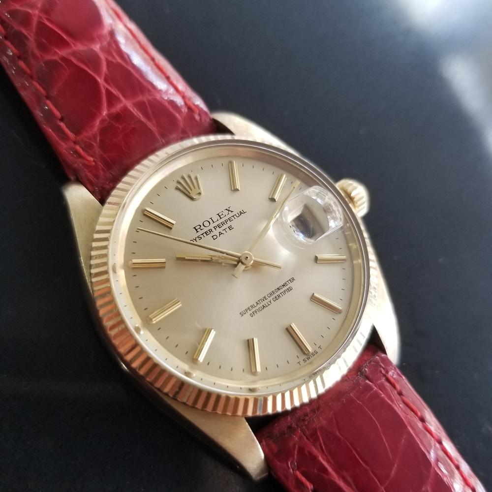 Luxurious classic, men's Rolex's Ref.1503 Oyster Perpetual Date 14k solid gold automatic, c.1979. Verified authentic by a master watchmaker. Gorgeous, Rolex signed golden dial, applied indice hour markers, gilt minute and hour hands, sweeping