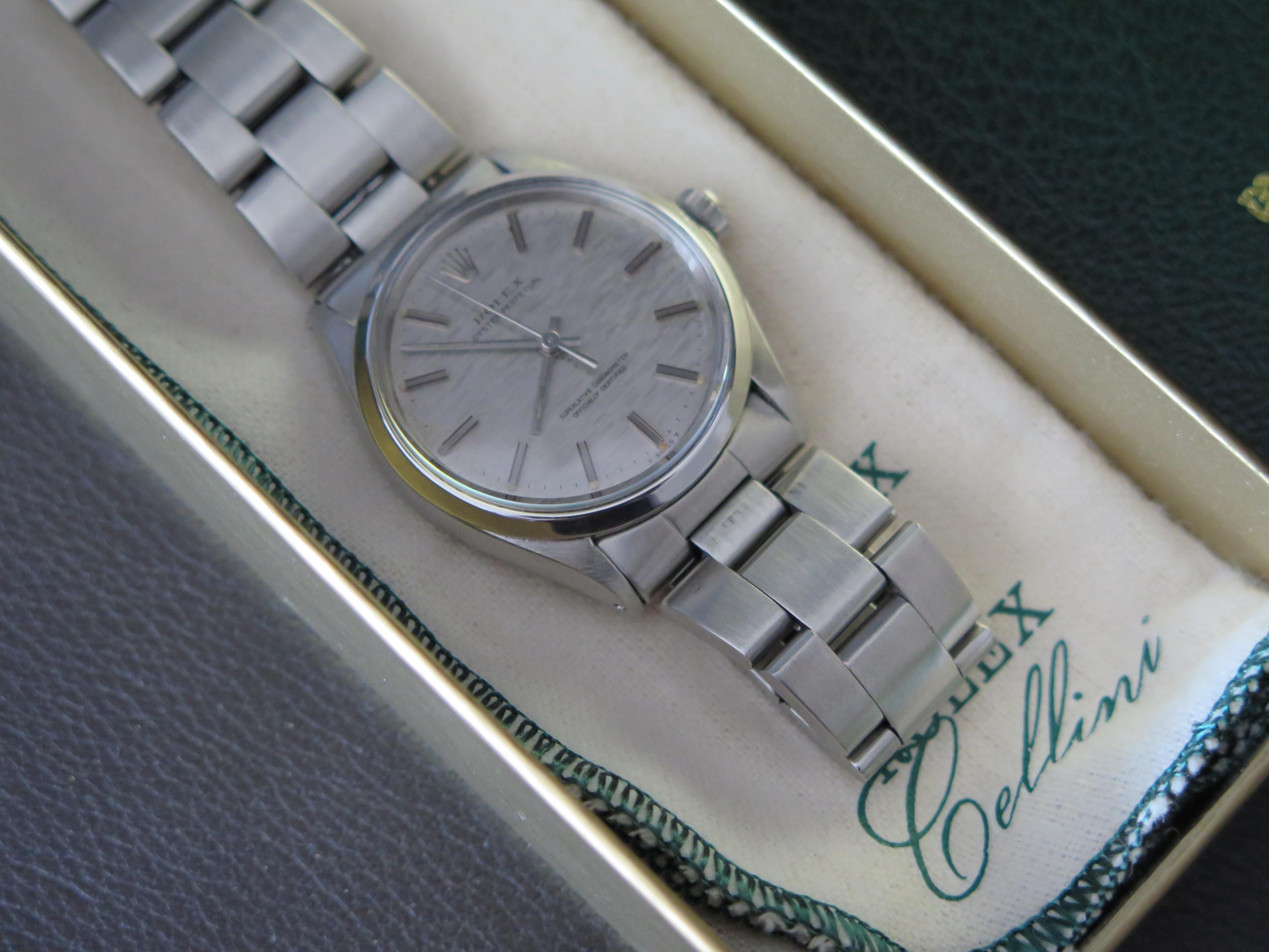 Montre Rolex Oyster Perpetual en acier inoxydable pour homme avec cadran original en shantung 1971 en vente 6