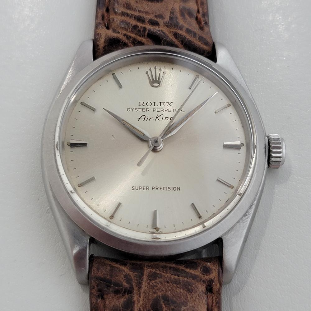 Timeless icon, Men's Rolex Oyster Precision Ref.5500 Air King automatic, c.1962. Verified authentic by a master watchmaker. Gorgeous Rolex signed silver dial, applied indice hour markers, silver minute and hour hands, sweeping central second hand,