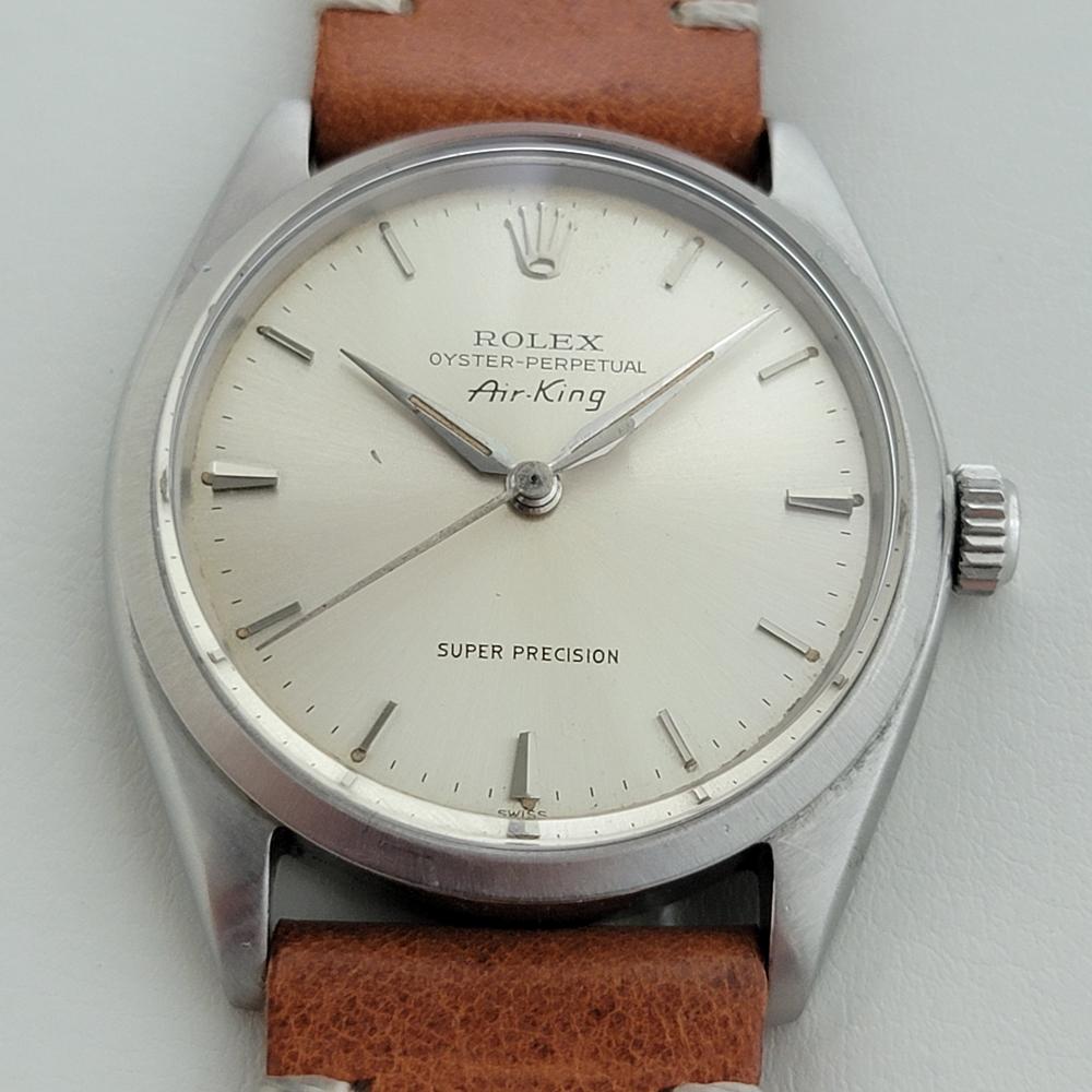 Charming iconic classic, Men's Rolex Oyster Precision Ref.5500 Air King automatic, c.1960s. Verified authentic by a master watchmaker. Gorgeous Rolex signed silver dial, applied indice hour markers, silver minute and hour hands, sweeping central