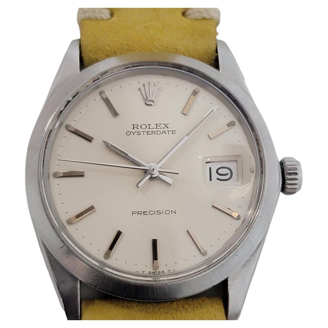 Timeless classic, iconic Men's Rolex ref.6694 Oysterdate Precision hand-wind dress watch, c.1969, with original Rolex box and paper. Verified authentic by a master watchmaker. Gorgeous Rolex signed dial, applied gilt indice hour markers, silver