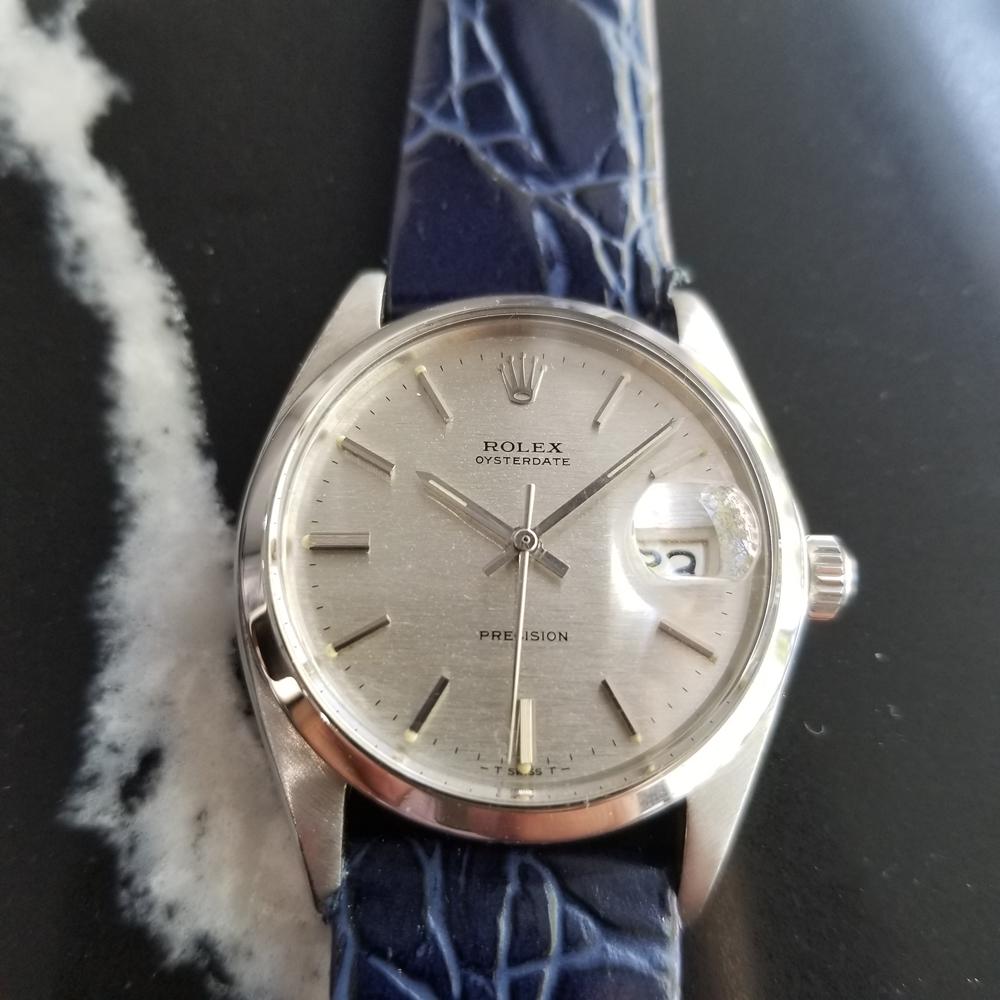 Timeless classic, Men's Rolex Oysterdate Precision Ref.6694 manual wind, c.1971. Verified authentic by a master watchmaker. Gorgeous, Rolex silver textured dial, applied silver baton hour markers, silver minute and hour hands, sweeping central