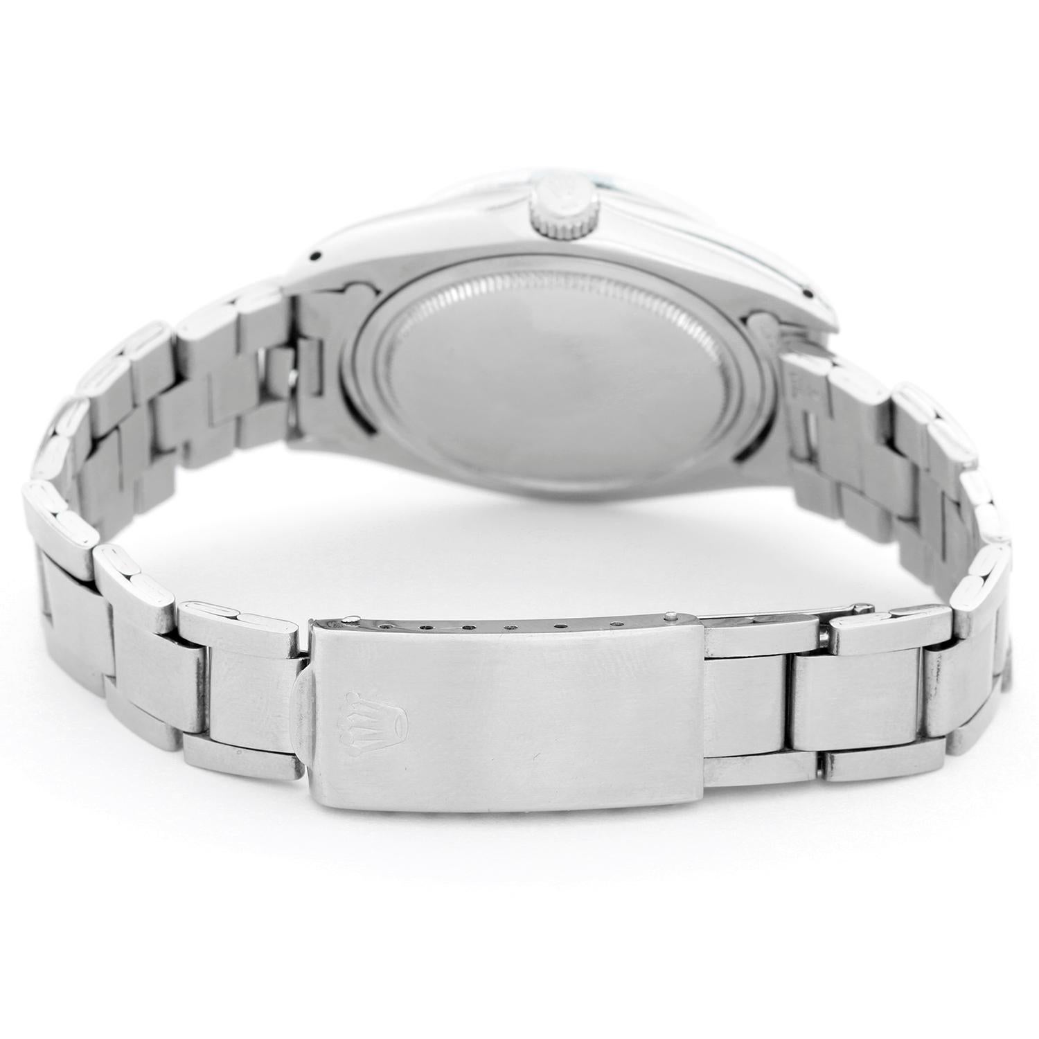 Men's Rolex Oysterdate Silver Dial Watch 6694 In Excellent Condition In Dallas, TX