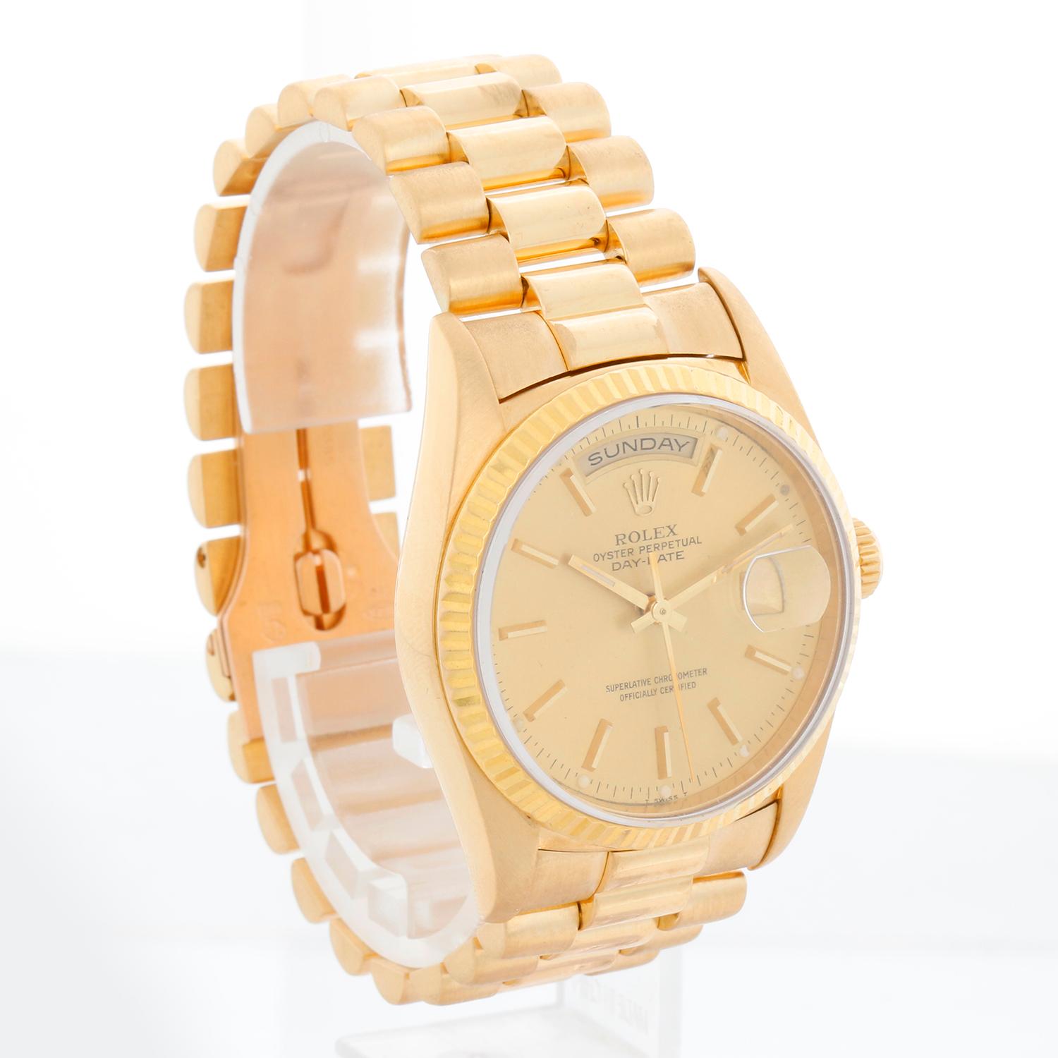 Rolex President de caballero - Reloj Day-Date 18238 - De cuerda automática, 31 rubíes, Quickset día/fecha, cristal de zafiro. Presidente. Caja de oro amarillo de 18 quilates con bisel estriado ( 36 mm). Esfera de color champán con marcadores