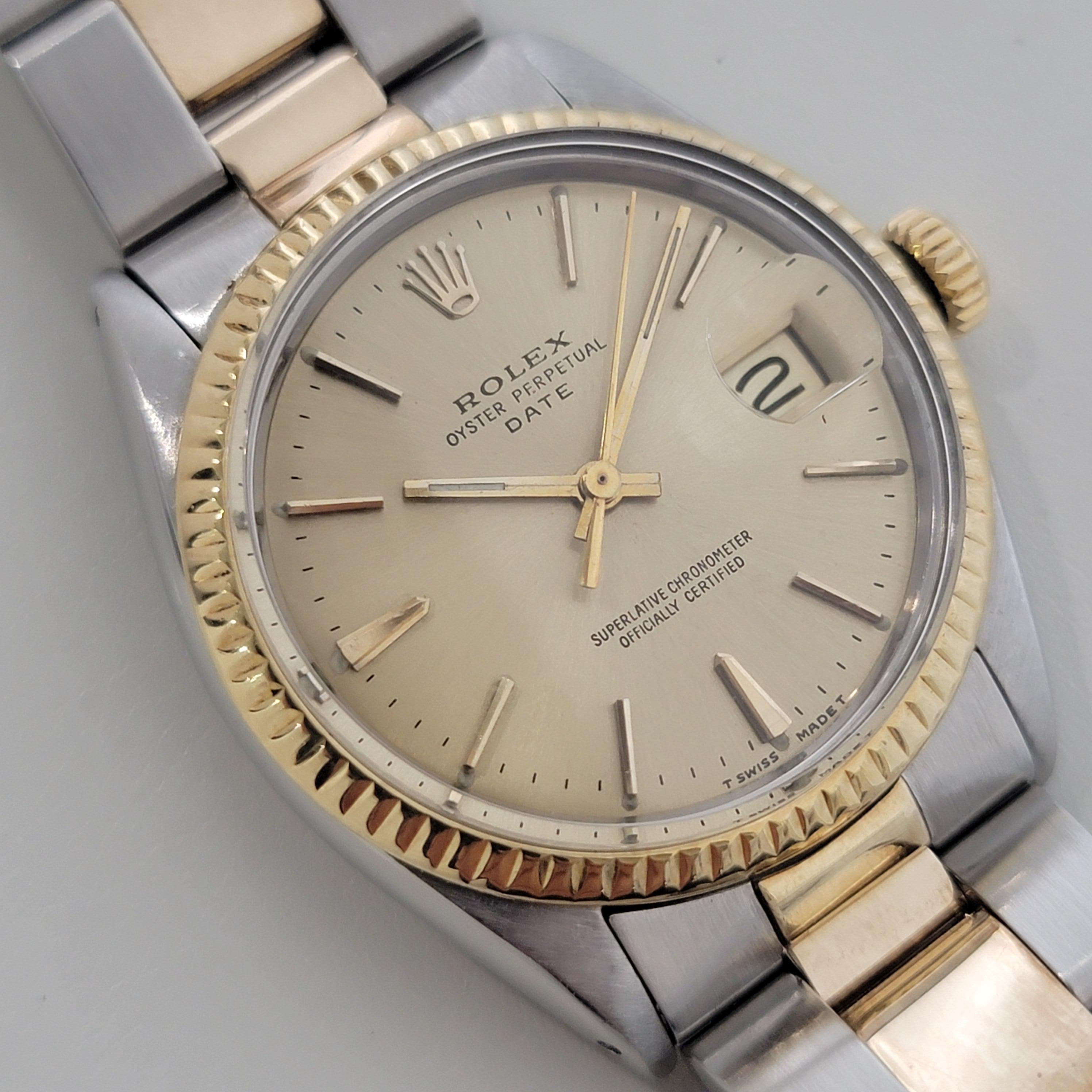 Mens Rolex Ref 1500 Oyster Perpetual Date 14k Gold SS Automatic 1960s RA168 In Excellent Condition For Sale In Beverly Hills, CA