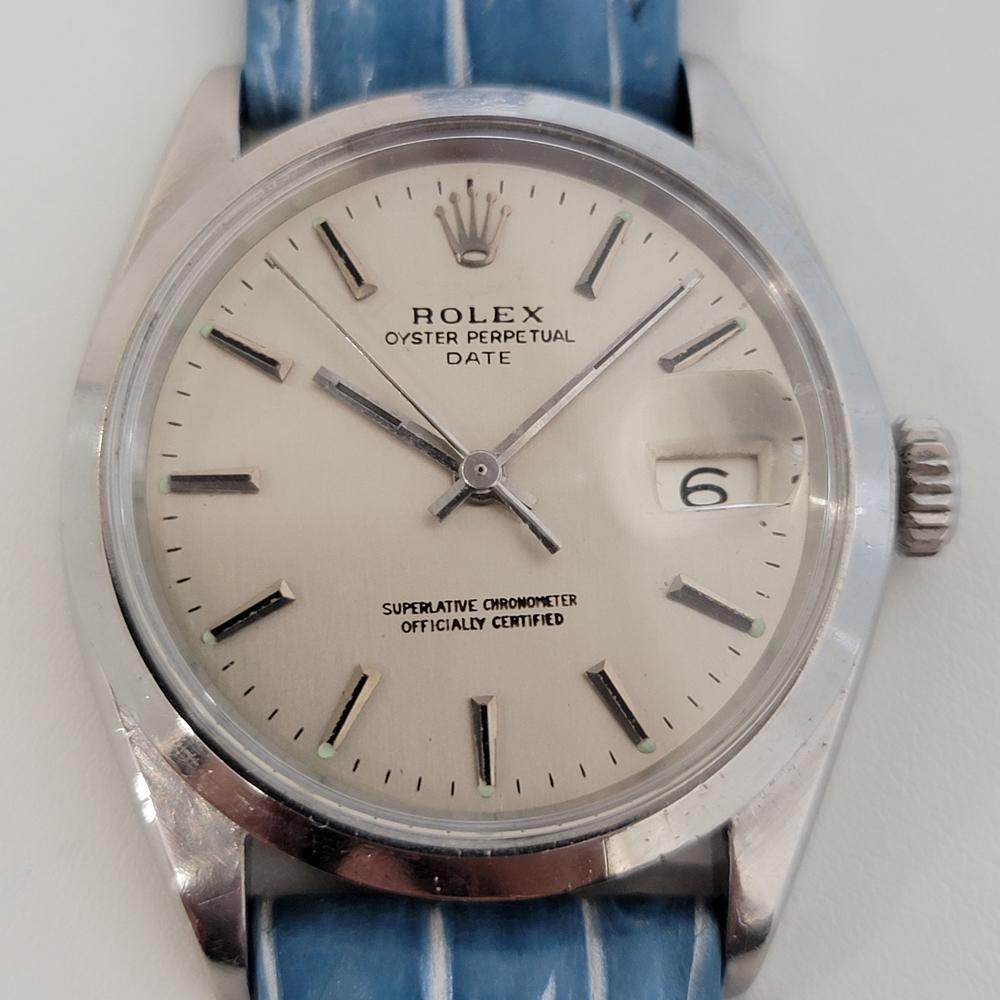 Timeless icon, Men's Rolex Oyster Perpetual Date Ref.1500 automatic, c.1969. Verified authentic by a master watchmaker. Gorgeous original Rolex-signed silver dial, applied indice hour markers, silver minute and hour hands, sweeping central second