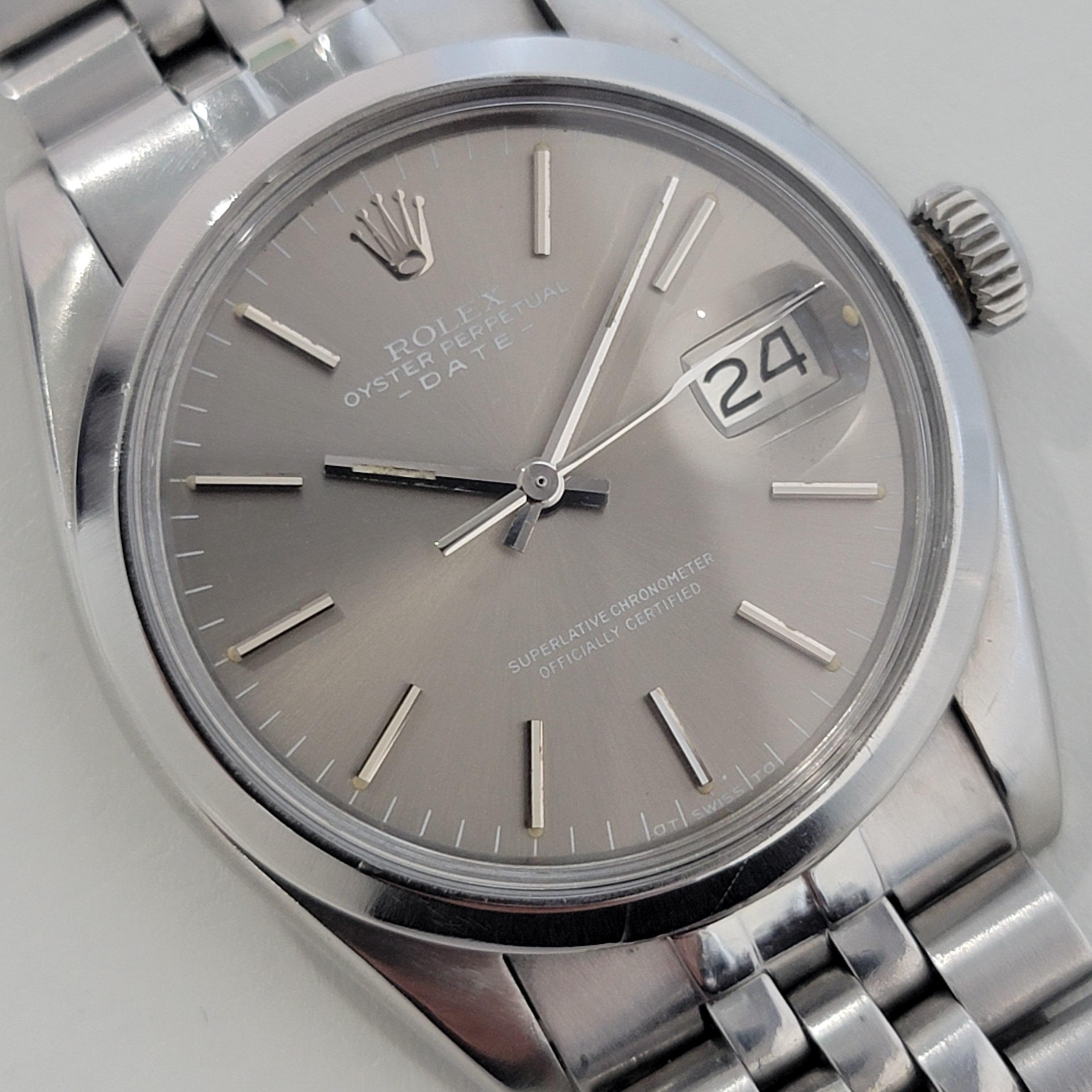Mens Rolex Ref 1500 Oyster Perpetual Date Automatic 1970s Vintage RA293 In Excellent Condition In Beverly Hills, CA