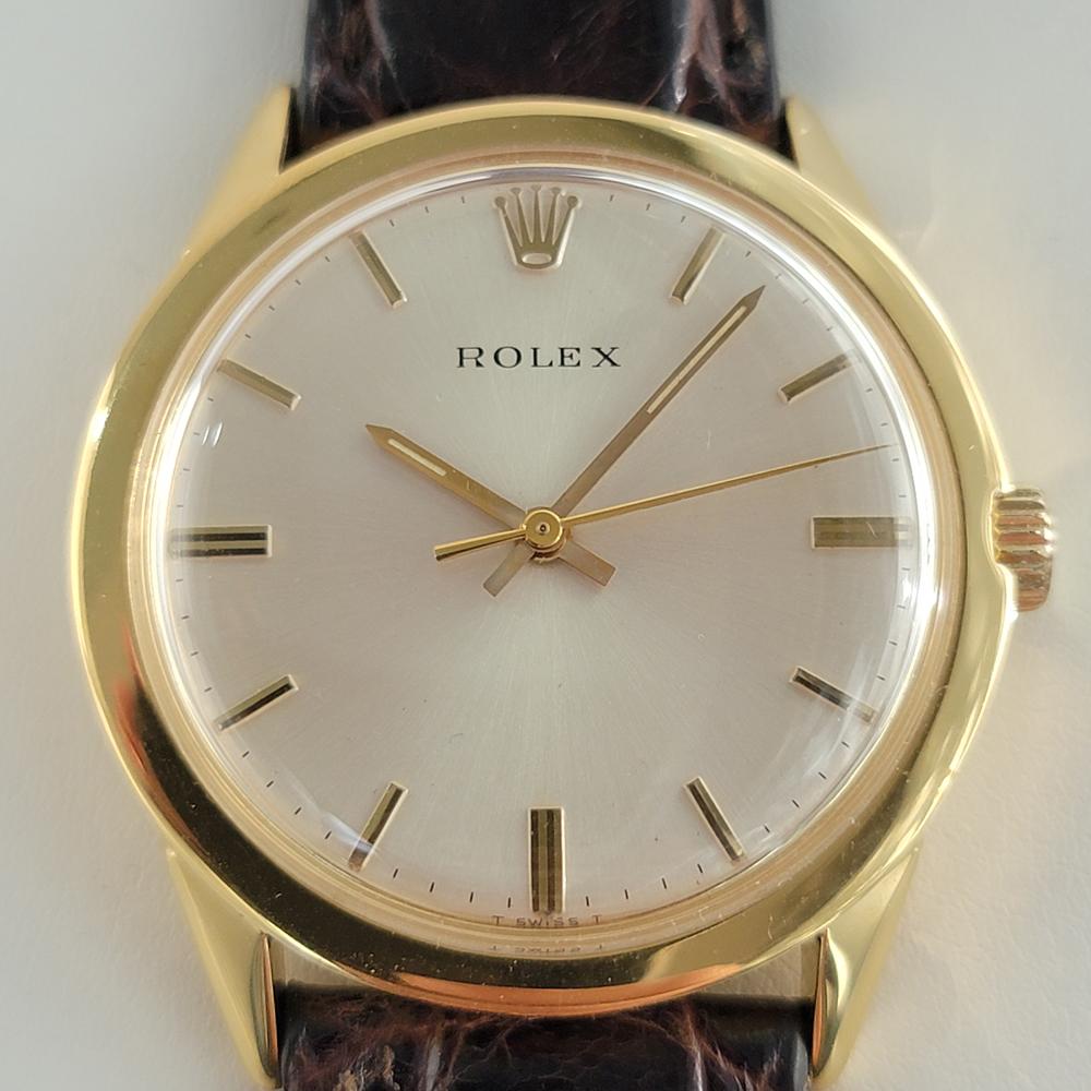 Timeless luxury, Men's Rolex ref.7002 automatic 14k gold-filled Presentation Watch watch, c.1970. Verified authentic by a master watchmaker. Gorgeous Rolex silver signed dial, applied gold indice hour markers, gilt minute and hour hands, sweeping