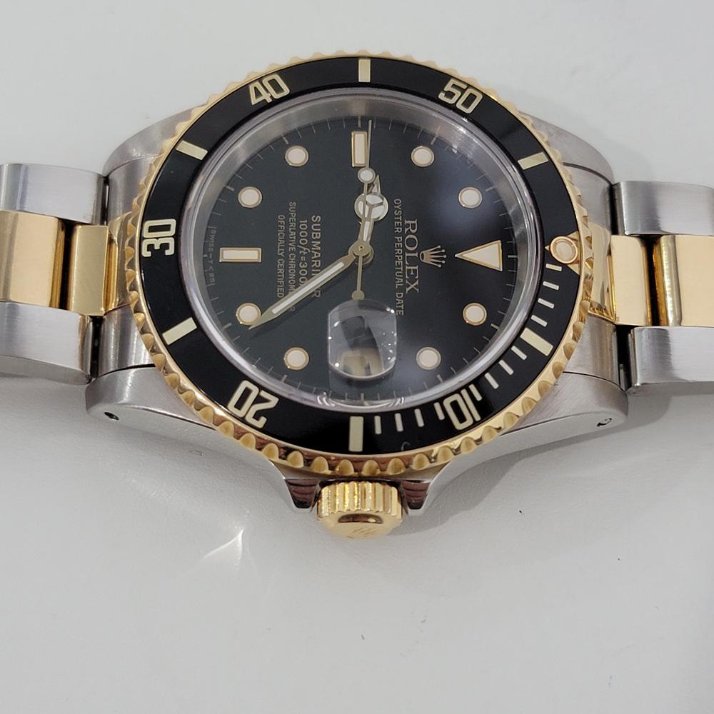 Mens Rolex Submariner Ref 16613 Date Automatic 1980s All Original w Pouch RJC122 In Excellent Condition In Beverly Hills, CA
