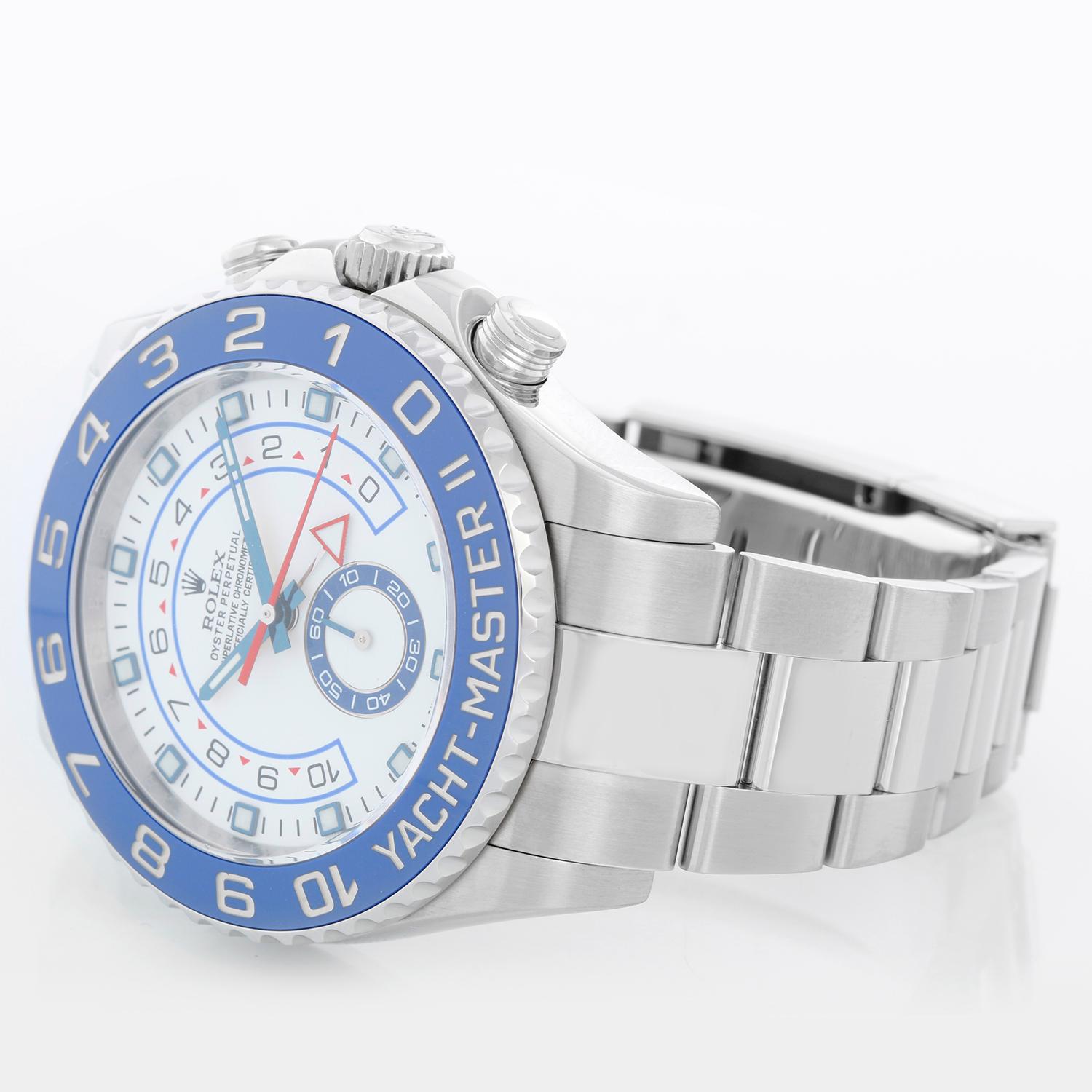 Men's Rolex Yacht-Master II Regatta Watch Stainless Steel Blue Bezel 116680 - Automatic winding, Regatta Chronograph, 31 jewels, sapphire crystal. Stainless steel case with rotatable Ring Command bezel with blue insert (44mm diameter). White dial