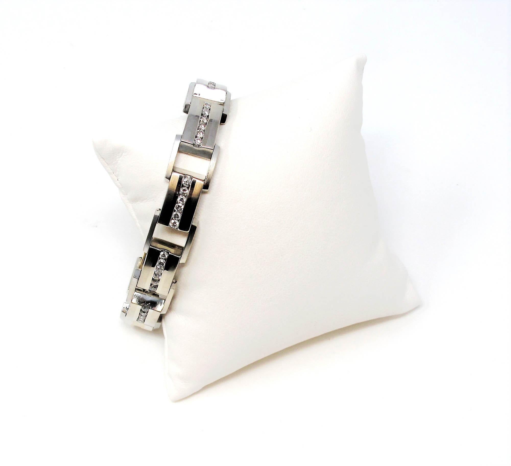 Rundes Diamant-Gliederarmband für Herren aus 14 Karat Weißgold 7