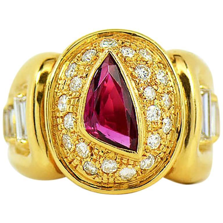 Men's Ruby and Diamond Ring, 18 Karat Yellow Gold with GIA Ruby Report